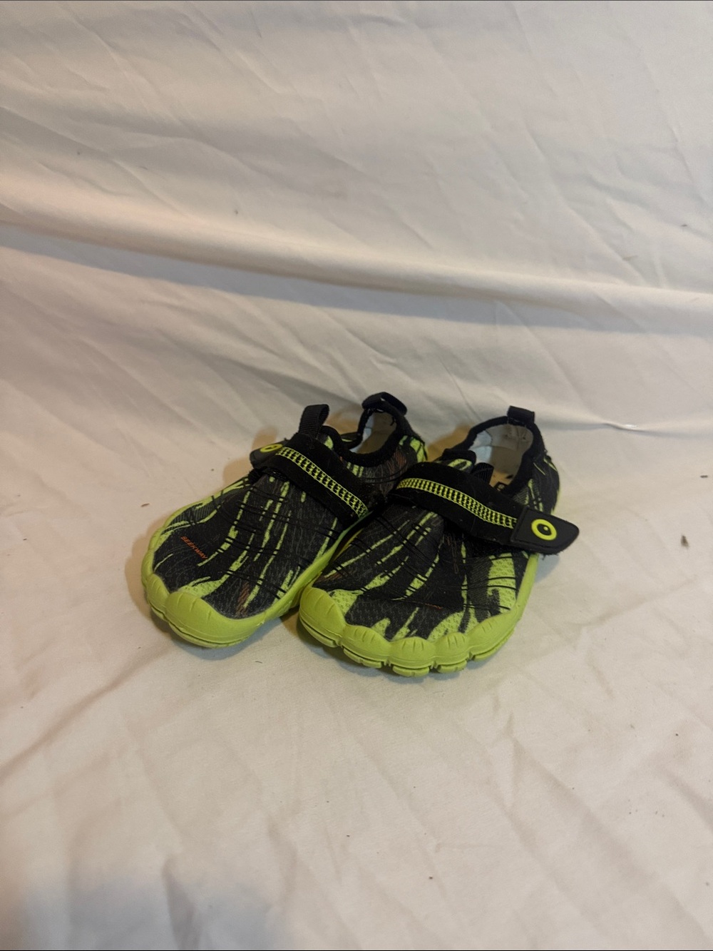 Kids Lightweight Active Water Shoes in Black & Neon Green